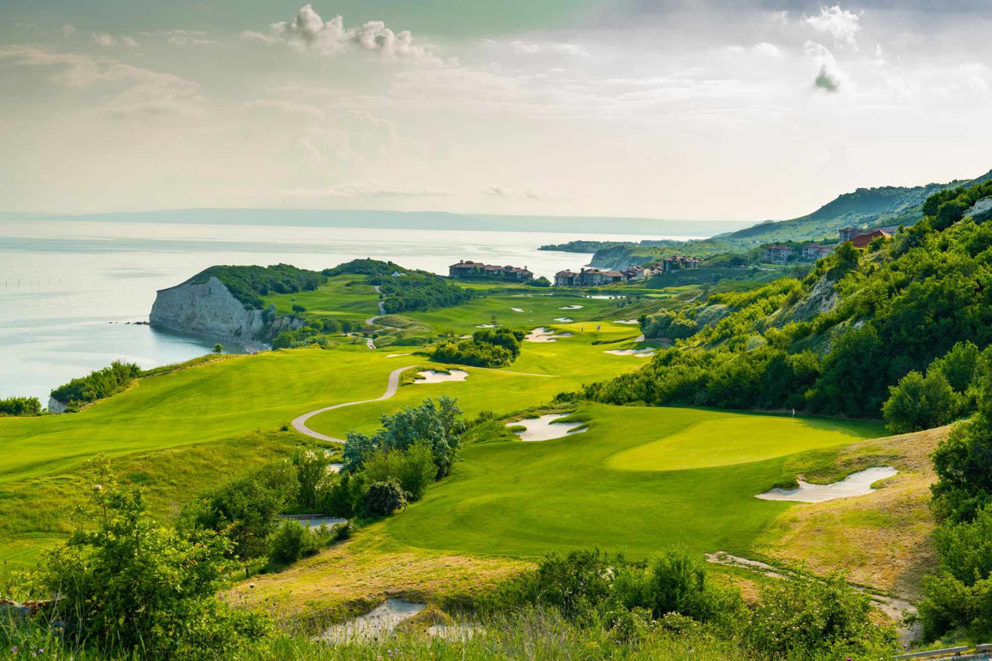 Entre embruns de l’Atlantique et douceur marocaine : votre saison golf commence ici