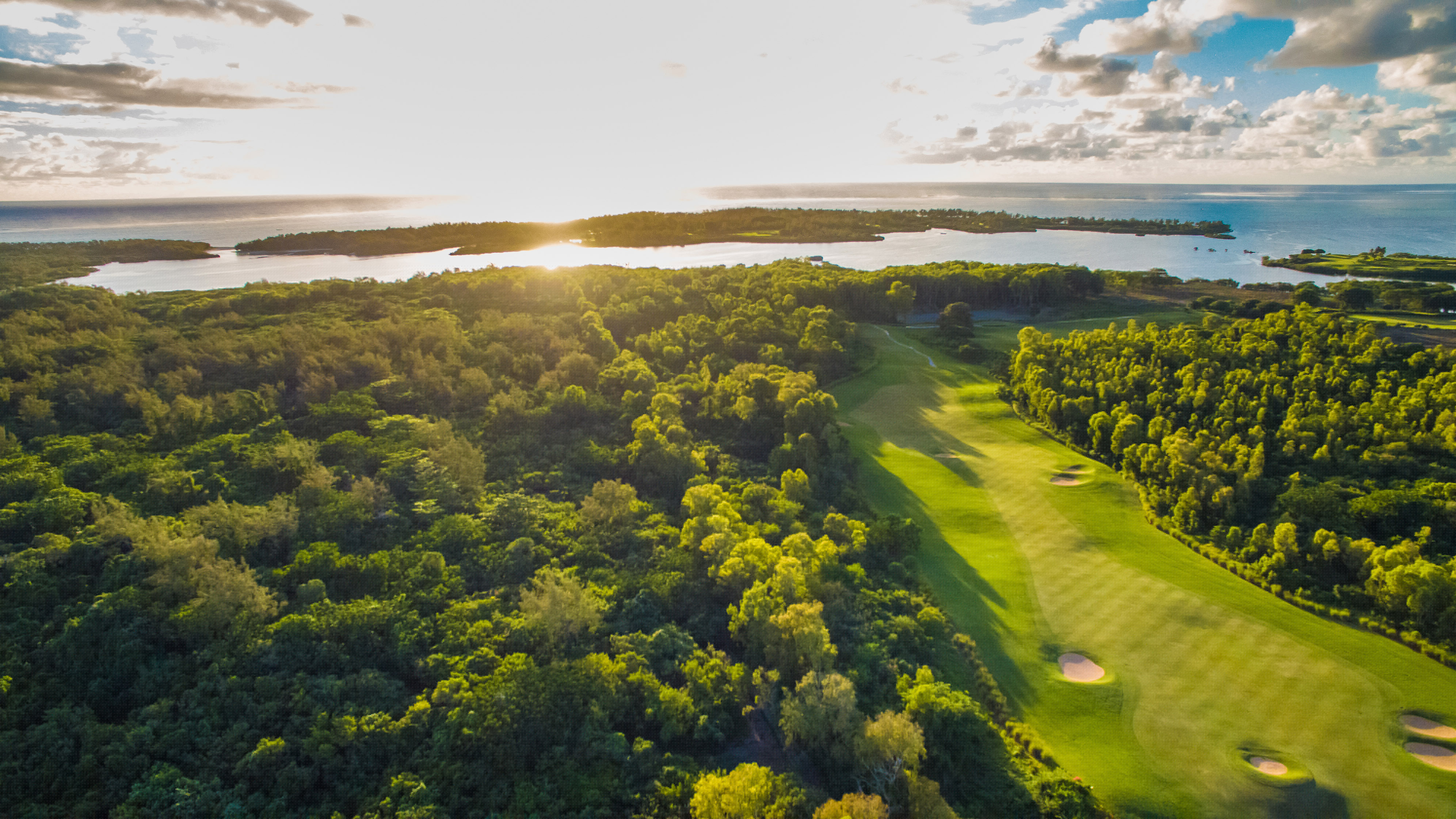 Anahita Golf & Spa Resort★★★★★